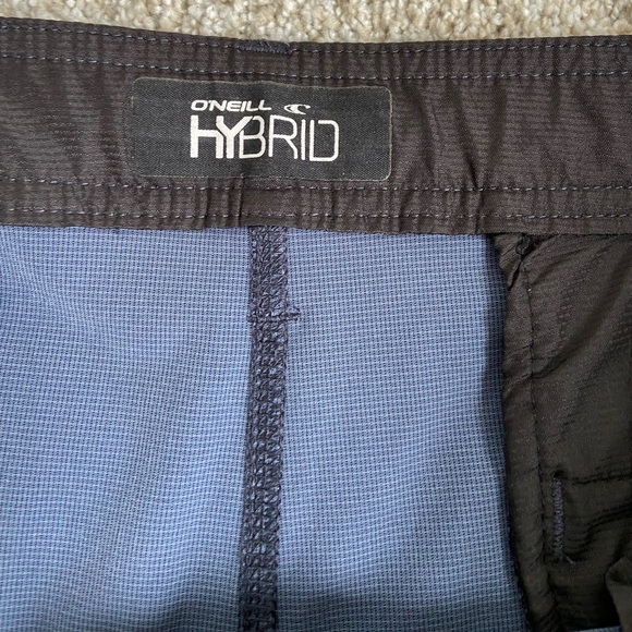 O’Neill Hybrid Shorts Size 38 - Picture 3 of 7